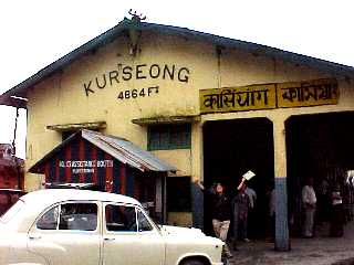 �N���Z�I���I�Ə����Ă���B�|�[�Y���Ƃ��Ă�̂̓[�~��