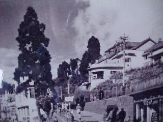 �����̃_�[�W����