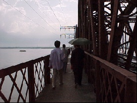 �B�e�֎~�̂͂������c�H