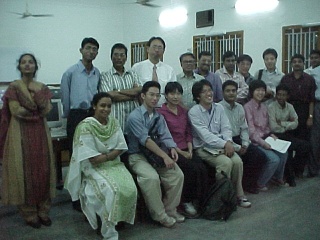 �_�b�J��w�̃C�X����������Lecturer�̊F����ƁB�R���s���[�^���ɂāB