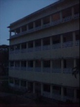 �[���̃_�b�J��w�Z��