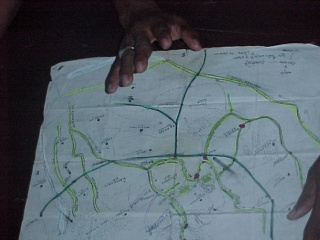 �X���n��̒n�}�B�F�����Ă���̂��͐��\���Ă���B