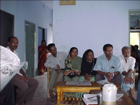 ���j�I�������o�[�Ƃ̉