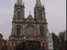 �A�B�̊X�ɂ��т����Ύ�����