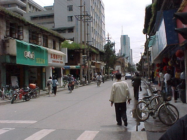 ���J���̑����t�����X�l�X�ł��������Ƃ��Â΂���