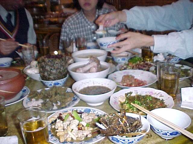 �ꐶ�����H�ׂ��̂����c�h���Č����q���q��